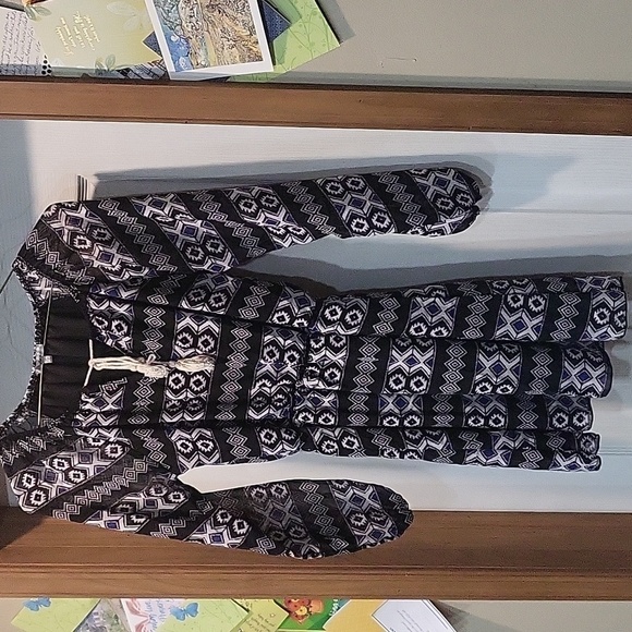 CHARLOTTE Russe Black Long Sleeve Dress with Colorful Geometric Pattern Size Med - Picture 1 of 8